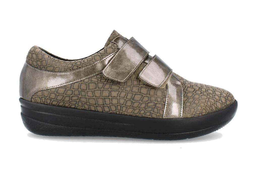 Zapatos Doctor Cutillas 50732 en taupe para mujer