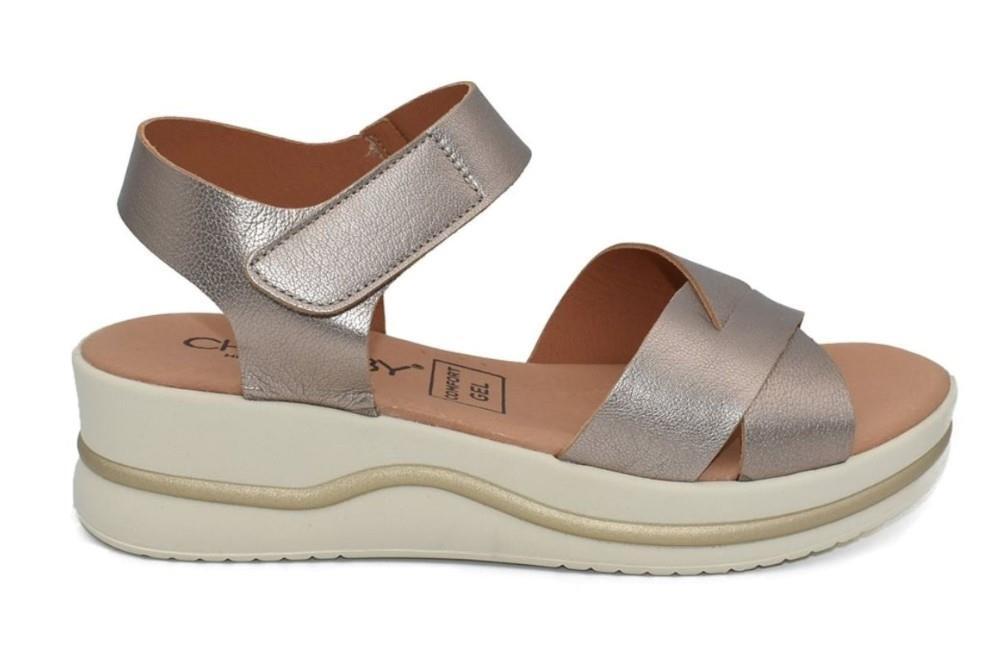 Sandalias cómodas Chamby 921 en oro para mujer