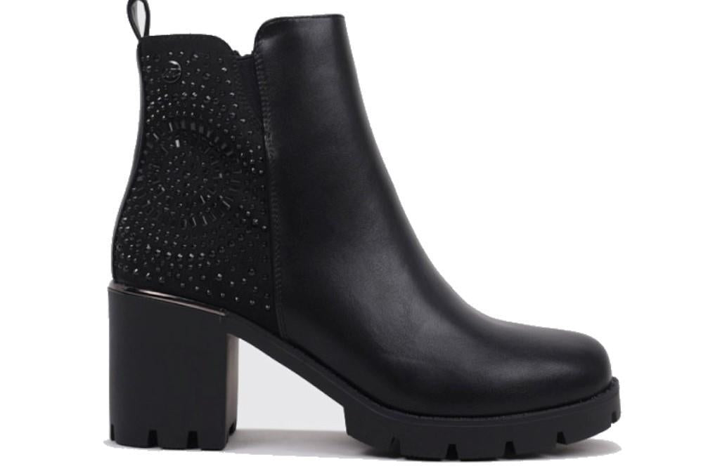 Botines con tacón Isteria 24244 en negro para mujer