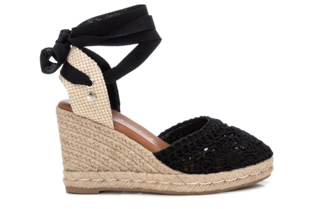 Alpargatas XTI 142336 en negro para mujer