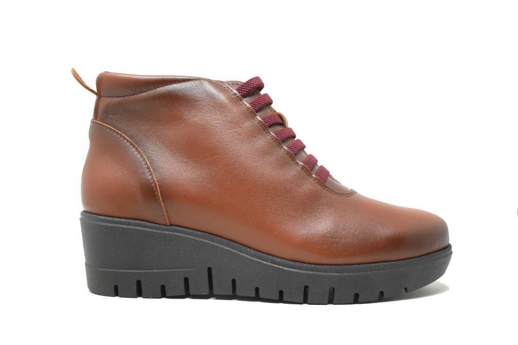 Botines con cuña Chamby 1906 en cuero para mujer