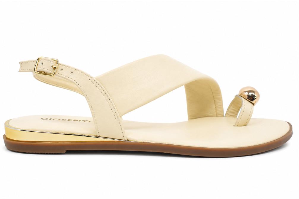 Sandalias Planas de Piel Gioseppo STONY 79072 Blancas para Mujer con Anillo Joya