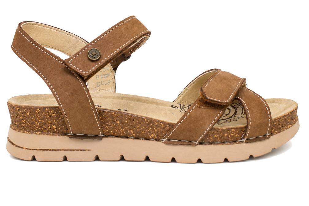 Sandalia bio Walk & Fly 50890 en color fango de piel para mujer