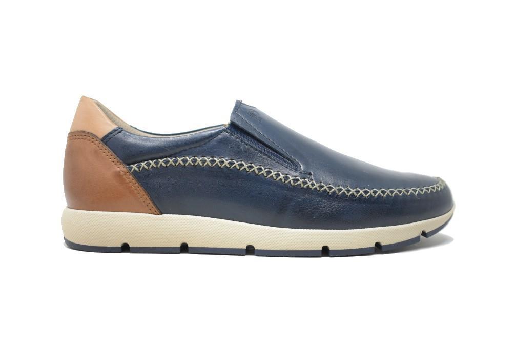 Mocasín Pitillos 4050 para hombre en color azul marino y cuero