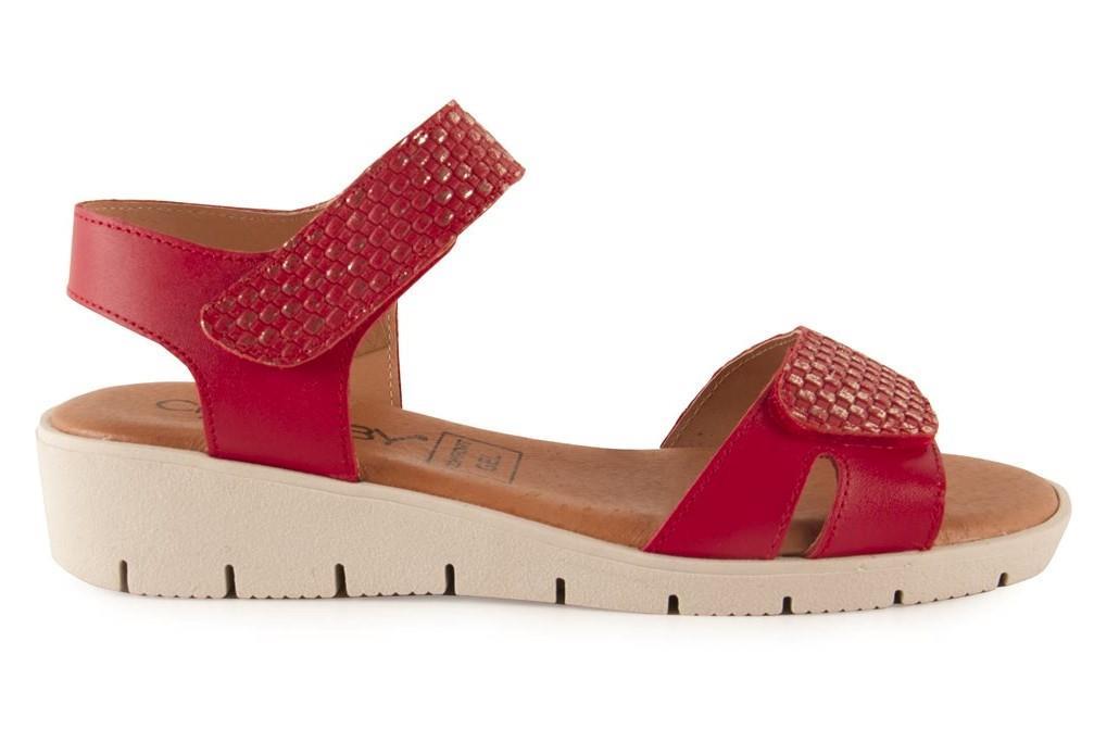 Sandalias planas Chamby 886 en rojo para mujer
