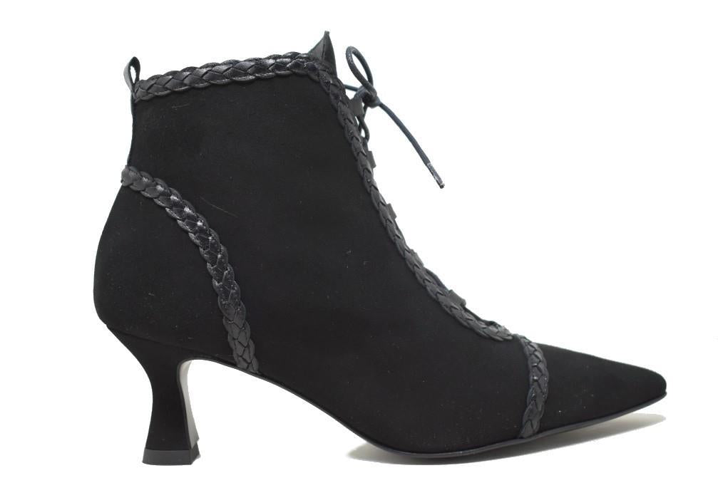 Botin tacón medio Joni 29185 en color negro