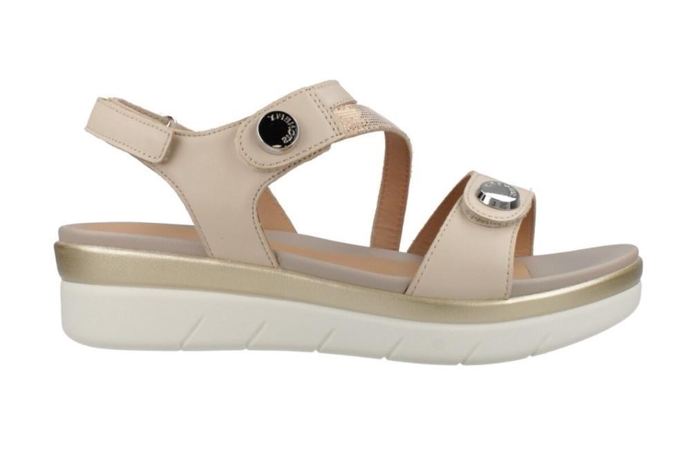 Sandalias cómodas Stonefly Aqua III 27 en crema.