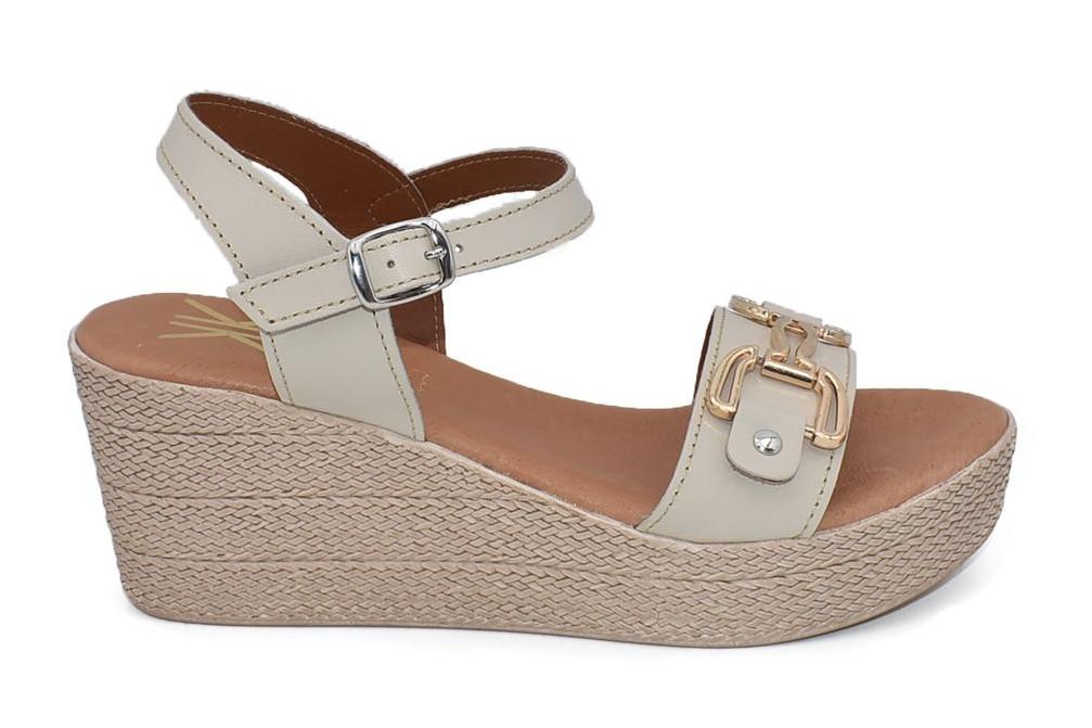 Sandalias con cuña Cokketa 510 Sandalias de Piel beige con detalles