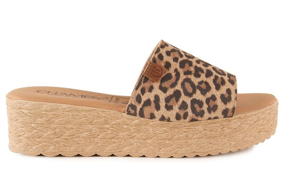 Sandalias con cuña Chamby 326 en leopardo para mujer