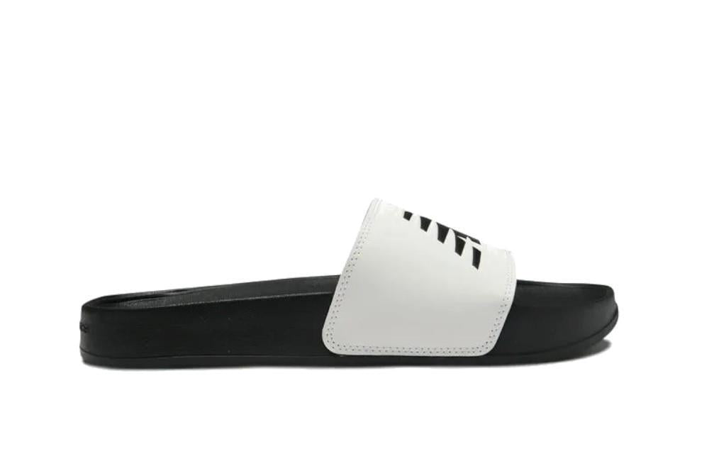 Chanclas New Balance SUF200B3 en blanco para hombre
