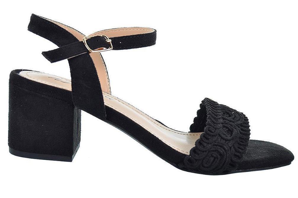 Sandalias Isteria 23063 en color negro para mujer