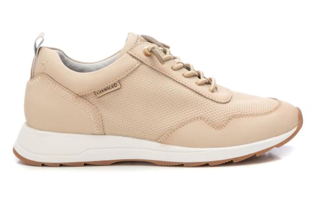 Zapatillas deportivas Carmela 162152 en beige para mujer