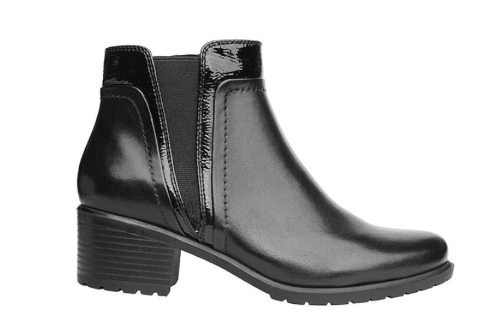 Botines Regarde Le Ciel Zoya 16 en negro para mujer