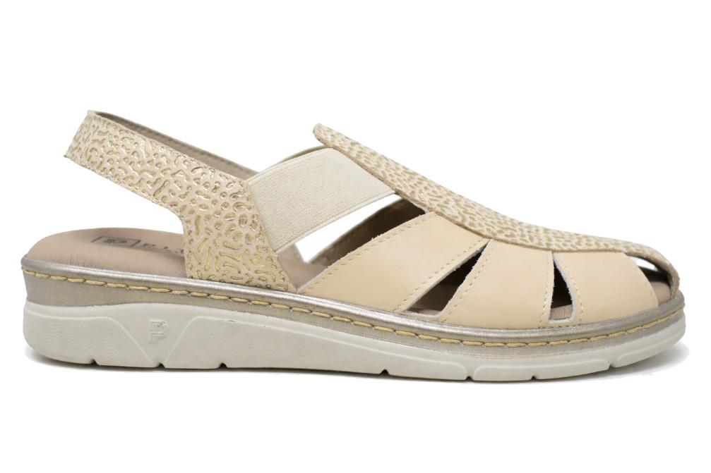 Sandalias cangrejeras 11003 de color beige para mujer
