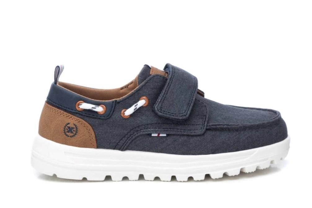 Zapato náutico de veclro XTI 150734 para niño azul marino