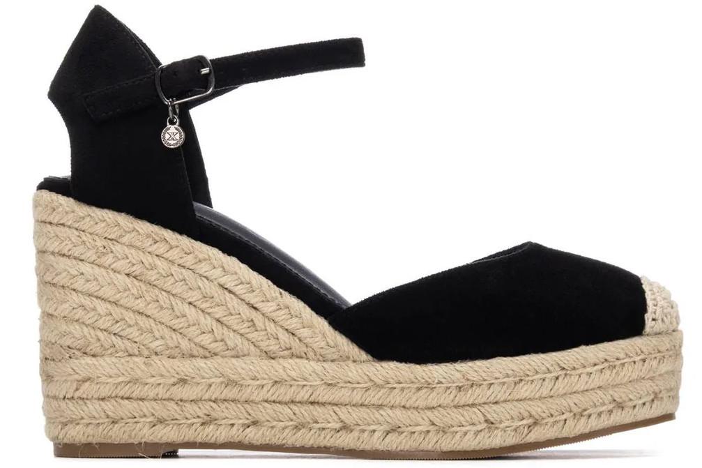 Alpargatas con cuña para mujer XTI 145416 en negro de Yute y Plataforma