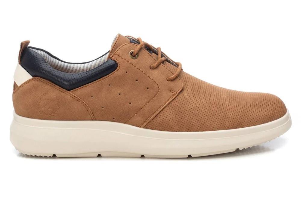 Zapatos con cordones XTI 143760 en camel para hombre