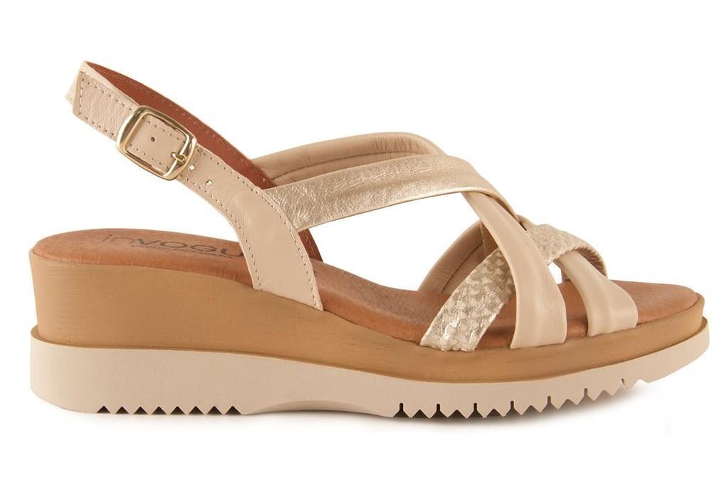 Sandalias con cuña In vogue 5024 en beige para mujer