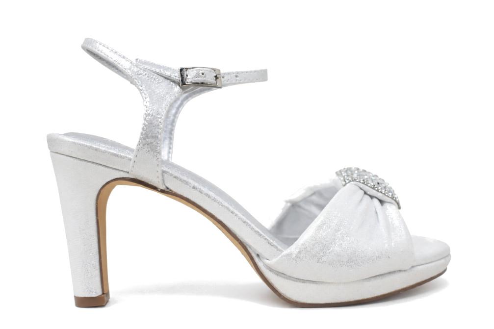 Sandalias con tacón de fiesta Menbur BM176 plata con pedrería