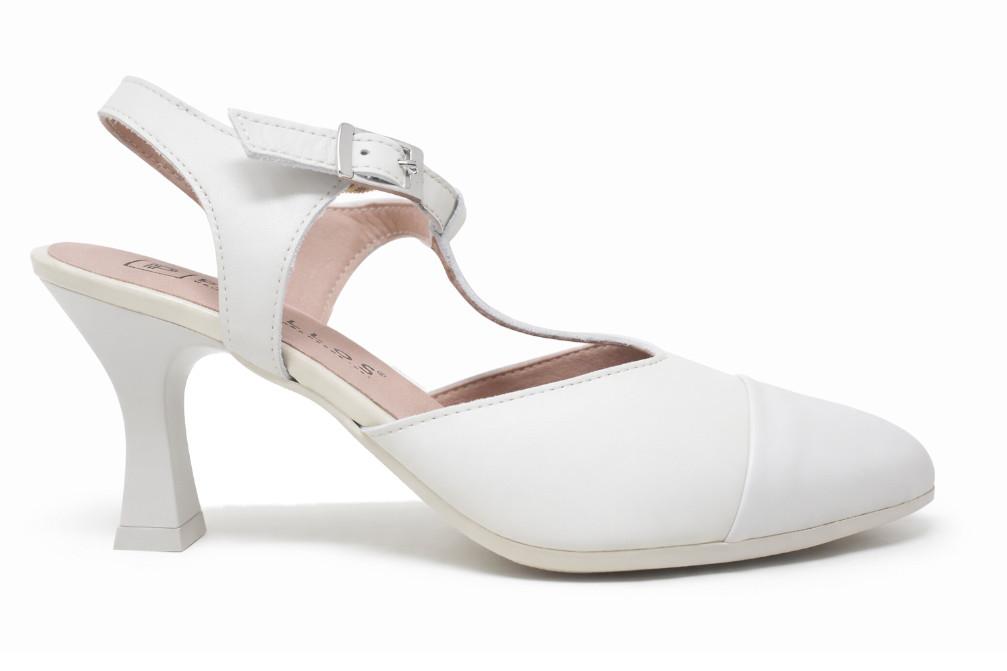 Zapatos de tacón Pitillos 11193 en color blanco para mujer