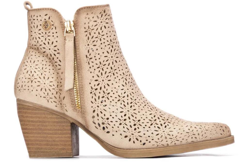Botin de mujer con tacón Xti 145037 beige