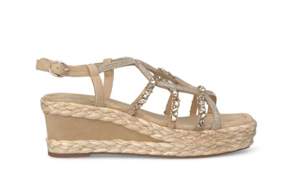 Sandalias con cuña Alma en Pena V241012 en sand