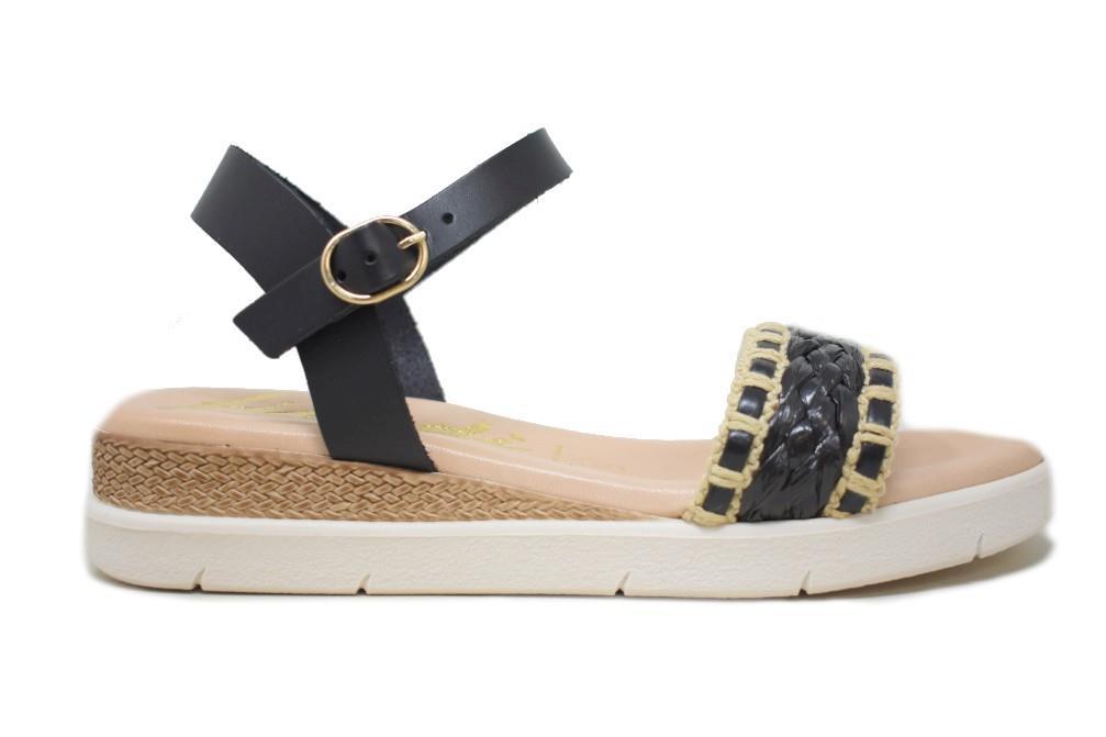 Sandalias planas Fiordi 153 en negro para mujer