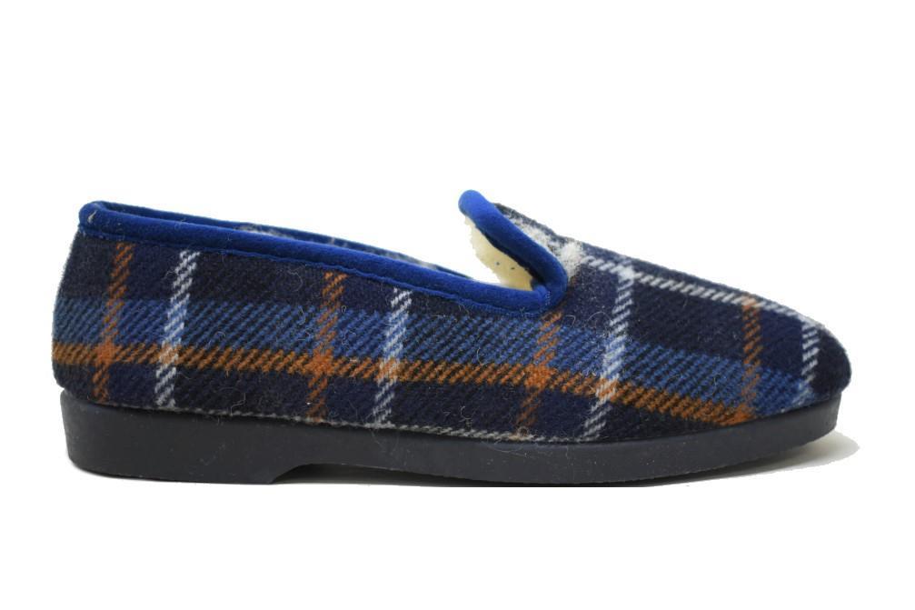 Zapatillas de casa cerradas 104 en azul marino