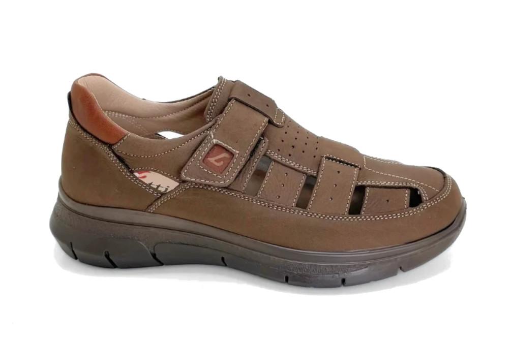 Sandalias cerradas de piel Luisetti 36111 para hombre en color café