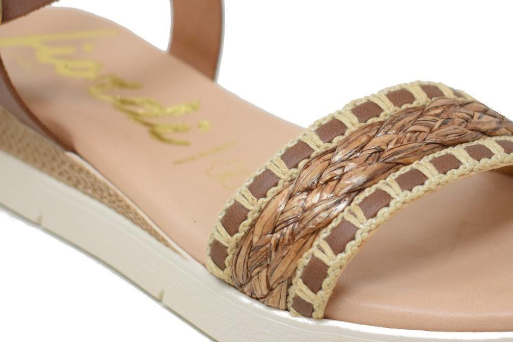 Sandalias planas Fiordi 153 en color cuero