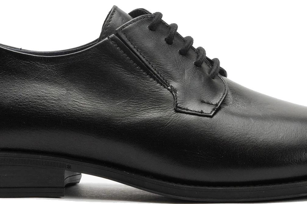 Zapatos con cordones Pitillos 112 en negro para hombre
