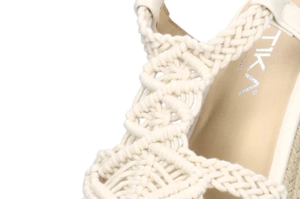 Sandalias con cuña Etika Fontanilla 20023 en beige para mujer