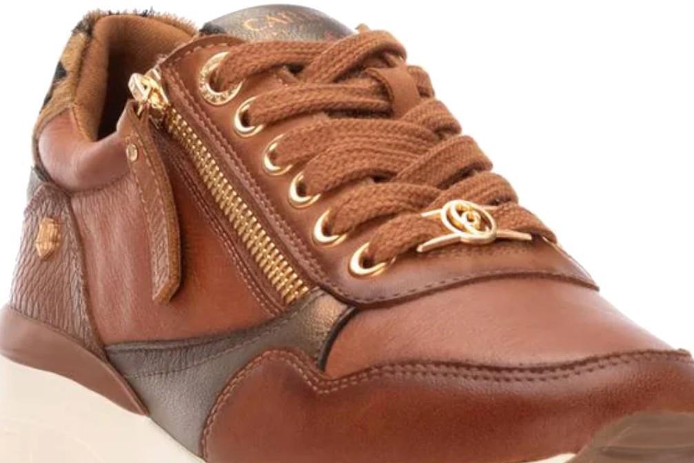 Zapatillas deportivas Carmela 162442 en camel para mujer
