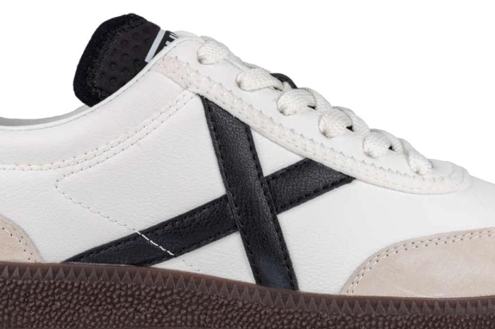 Zapatillas deportivas Munich 4078002 RUMBA 02 en blanco para hombre