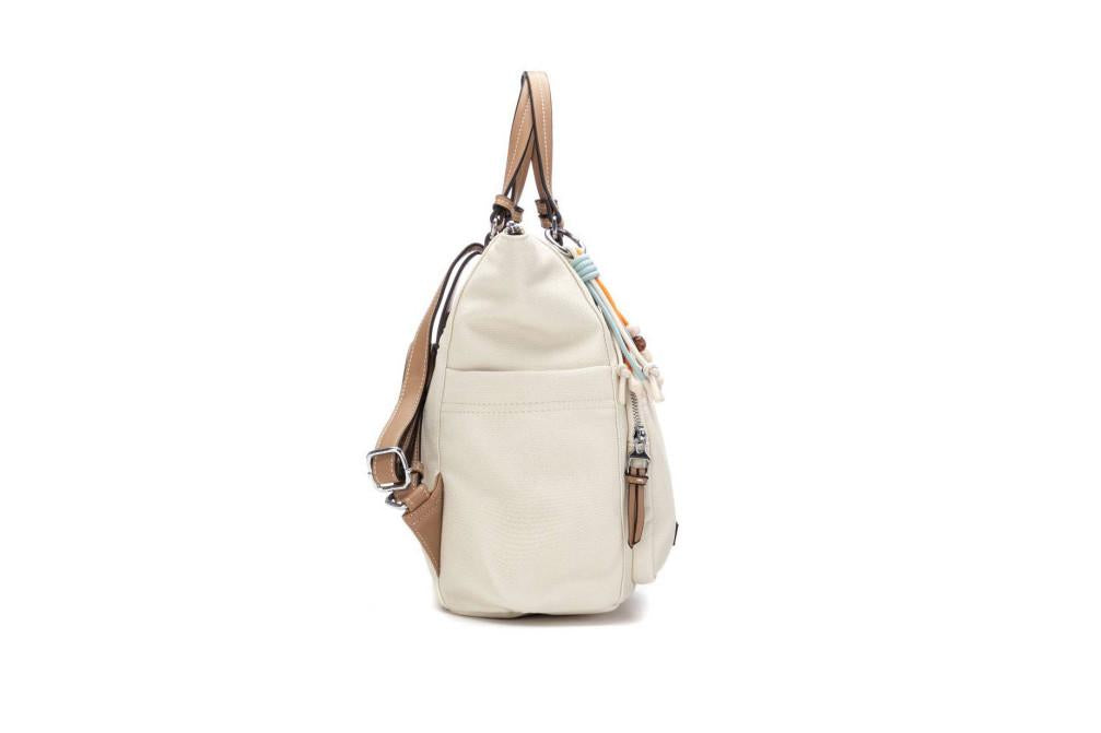 Bolso mochila para mujer XTI 184621 beige– Shopper Convertible con Asas y Diseño Versátil