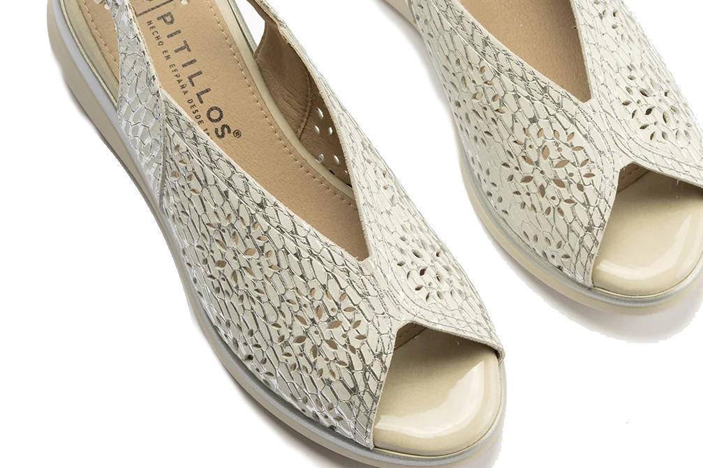 Sandalias cómodas Pitillos 10342 en plata para mujer