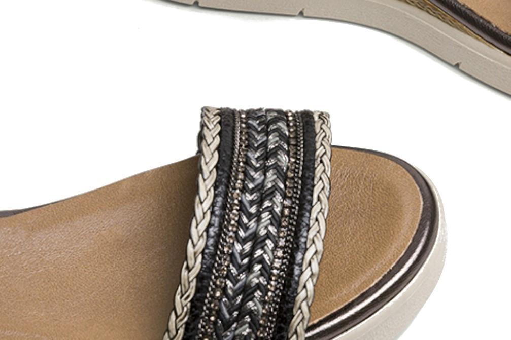 Sandalias planas Porronet Clara 3148 en negro para mujer