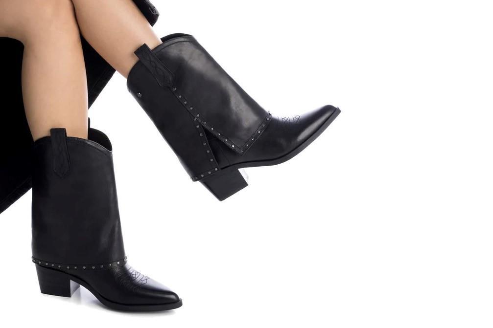 Botas western Carmela 161961 en negro para mujer