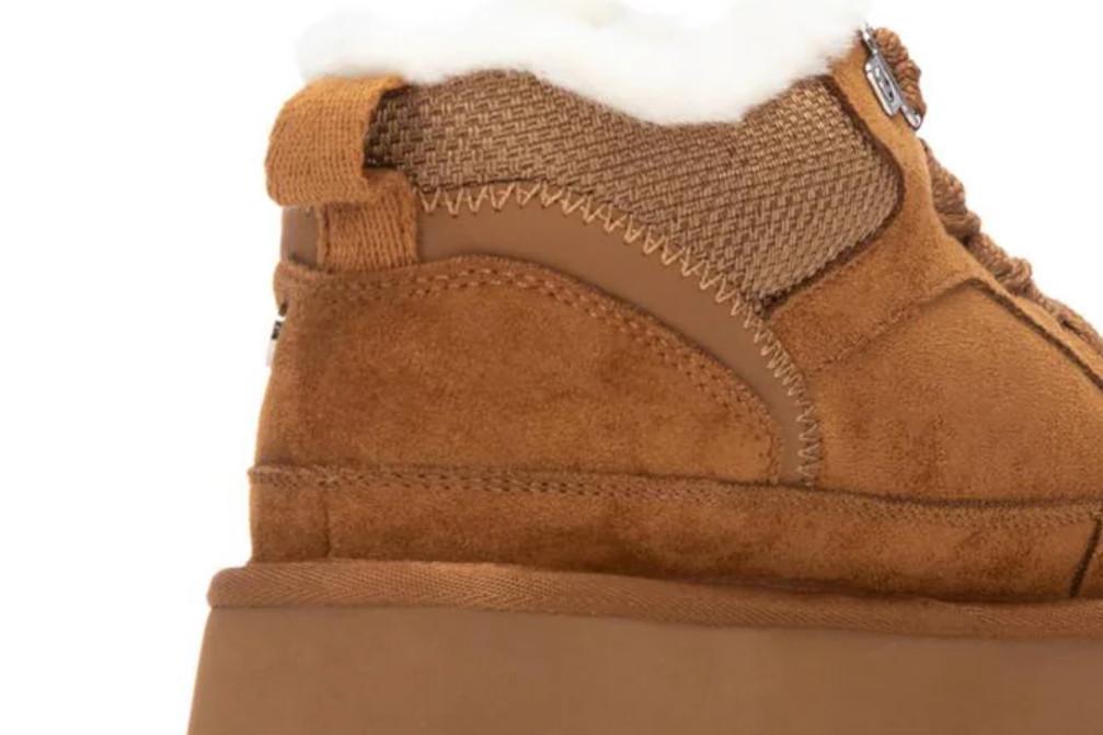 Zapatillas snow XTI 144338 en color camel