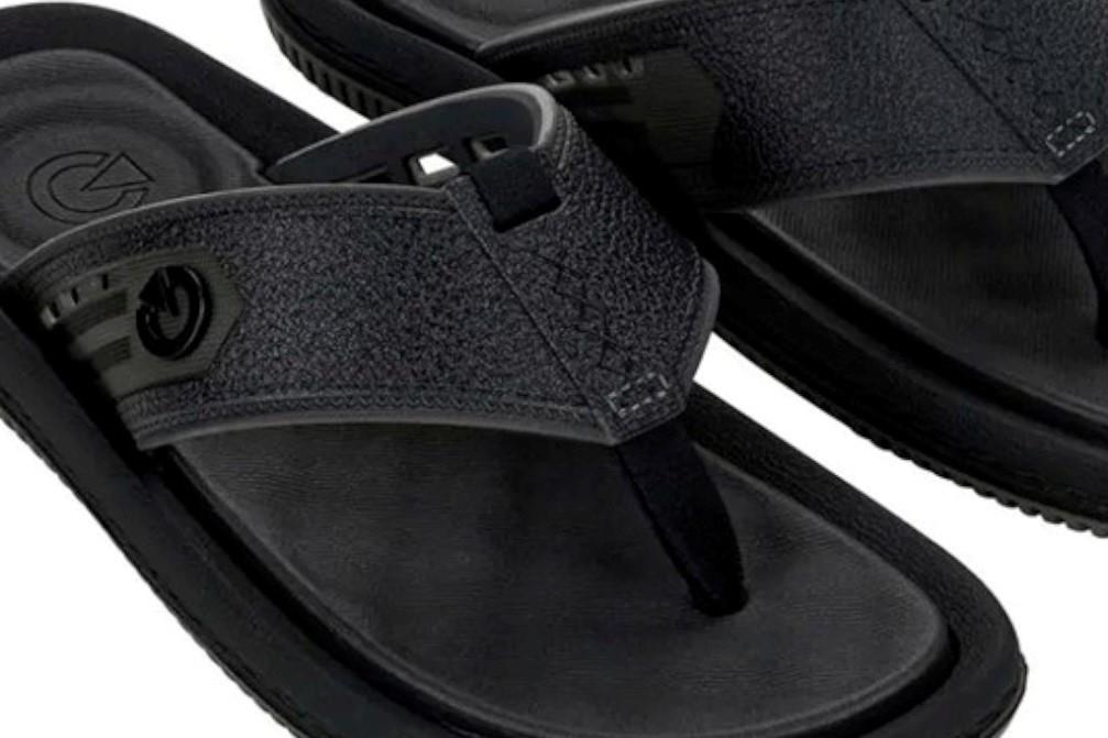 Chanclas de dedo Cartago Fiji V Thong AD en negro para hombre