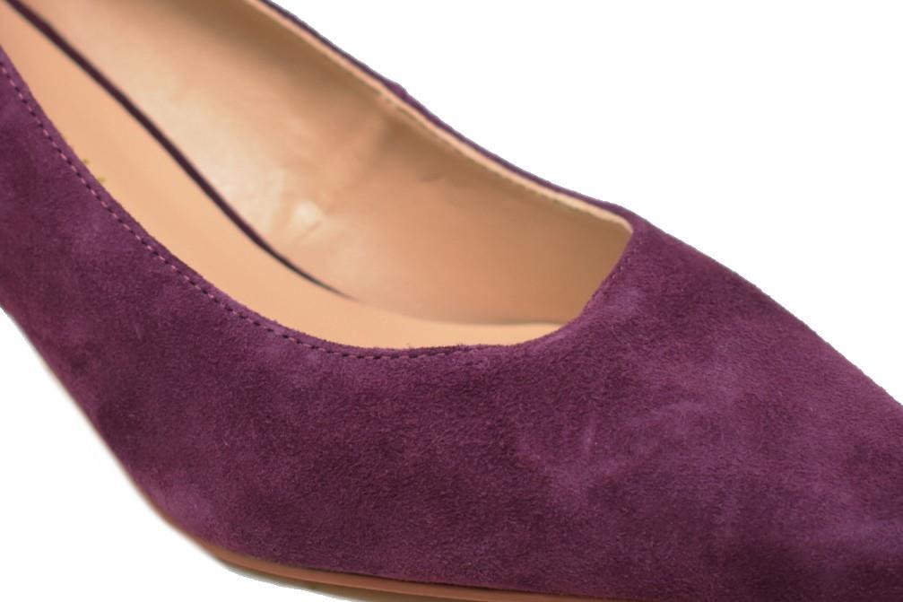 Zapatos de tacón bajo Alma en Pena I250516 en color burdeos-Zapatos de fiesta
