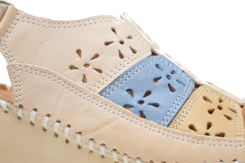 Sandalias con cuña Erase 793-60 en color hielo para mujer