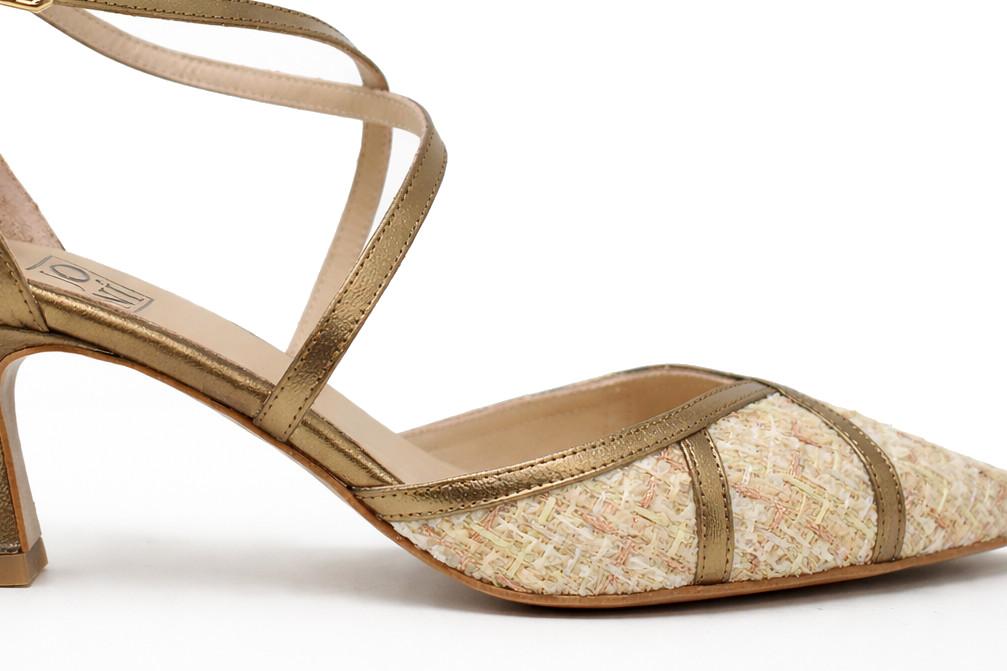 Zapatos de tacón medio Joni 30341 en color crema