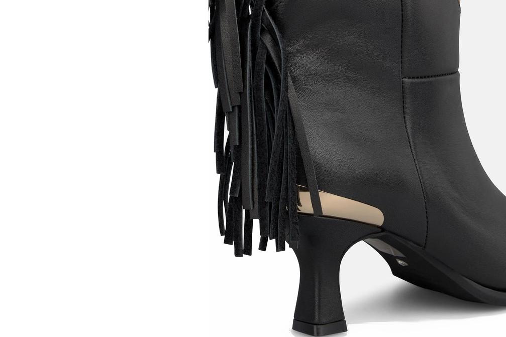 Botines cowboy de piel Alma en Pena I260352 negros con flecos