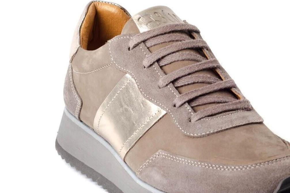 Zapatillas deportivas Walk & Fly 018-78 en taupe para mujer