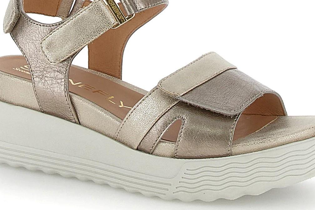 Sandalias Stonefly PARKY 26 en oro para mujer