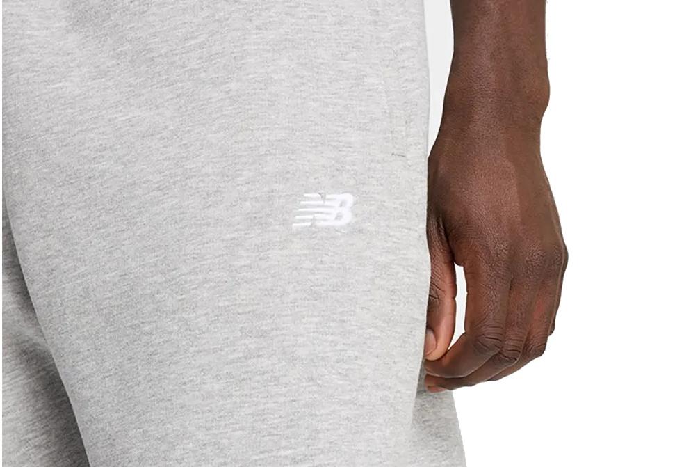 Pantalón Jogger New Balance Sport Essentials MP41503 Hombre en gris