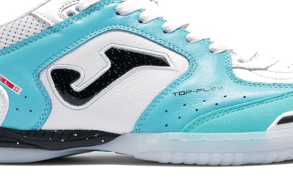 Zapatillas de fútbol sala Joma TOPS2642IN TOP FLEX 2642 en color turquesa