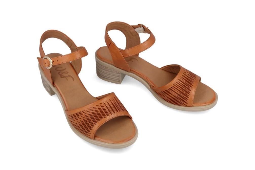 Sandalias de tacón Walk & Fly E21-221-WF en cuero para mujer