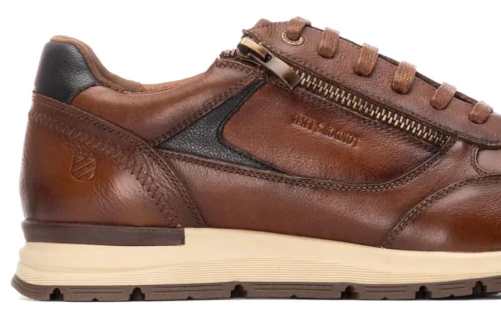 Zapatillas deportivas Carmela 162677 en color camel